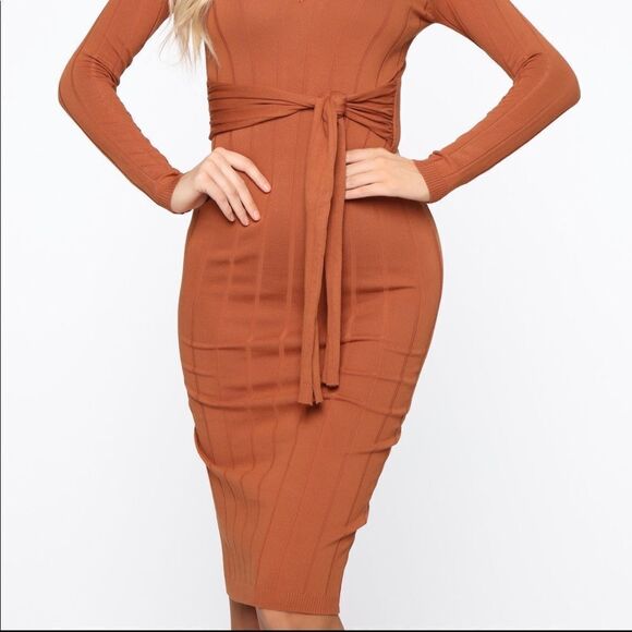 ✨HP✨Talk Later Sweater Midi Dress✨ - Picture 4 of 4